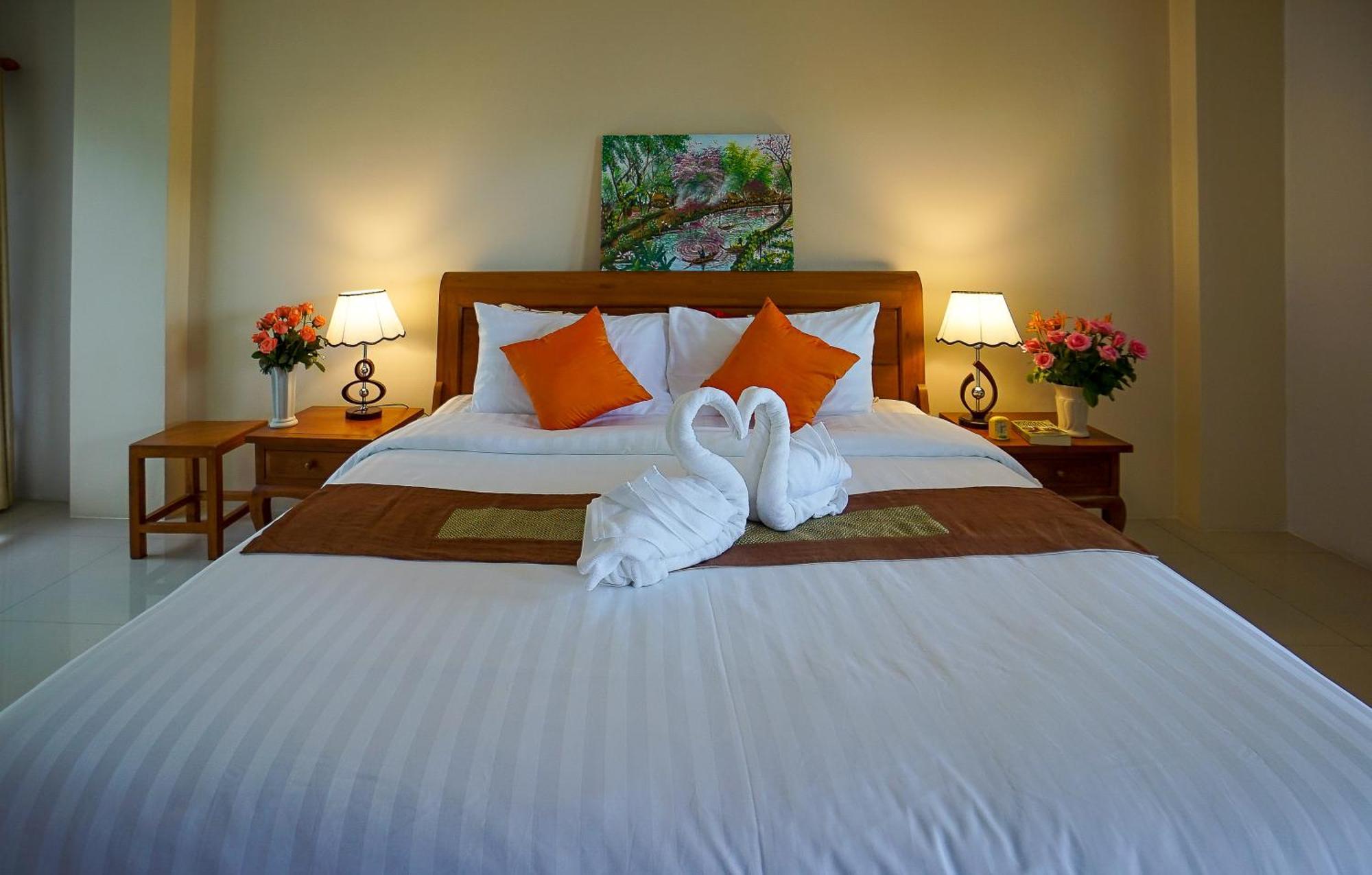 Laph Kham House Aparthotel Chiang Mai Ngoại thất bức ảnh