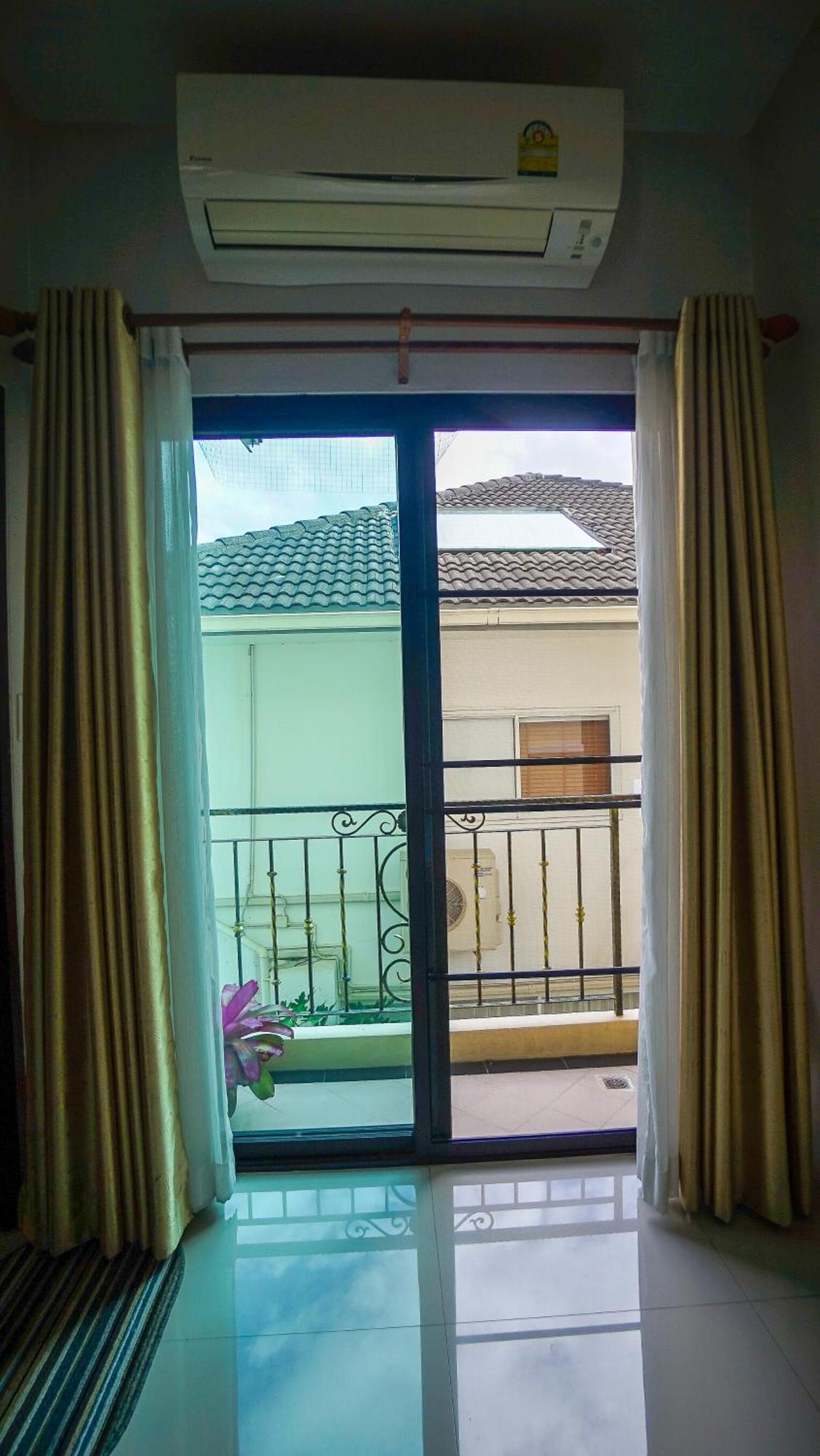 Laph Kham House Aparthotel Chiang Mai Ngoại thất bức ảnh