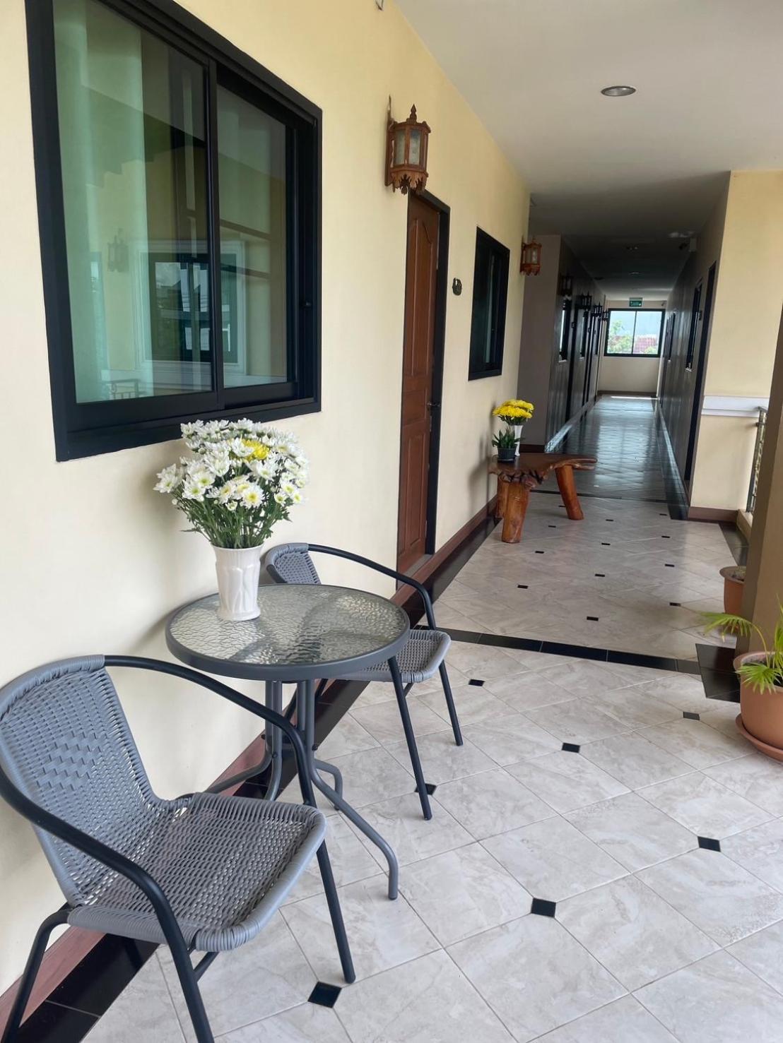 Laph Kham House Aparthotel Chiang Mai Ngoại thất bức ảnh