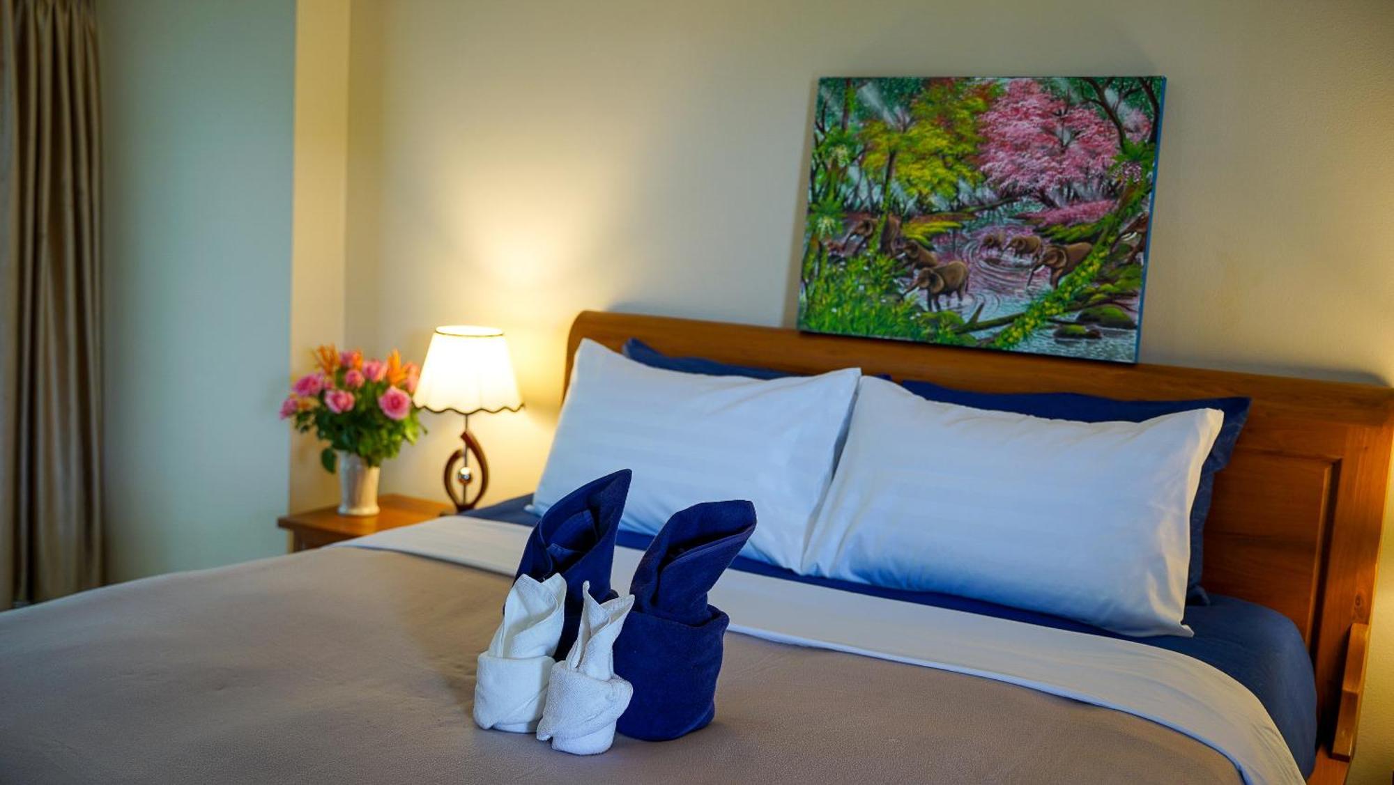 Laph Kham House Aparthotel Chiang Mai Ngoại thất bức ảnh